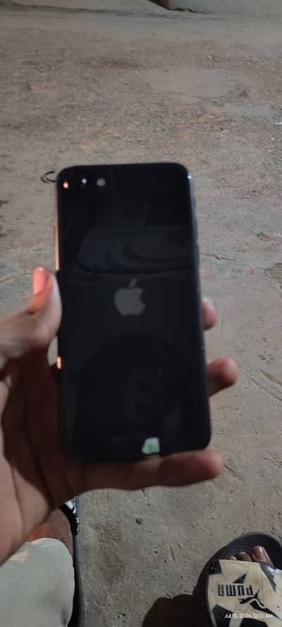 Apple iPhone SE