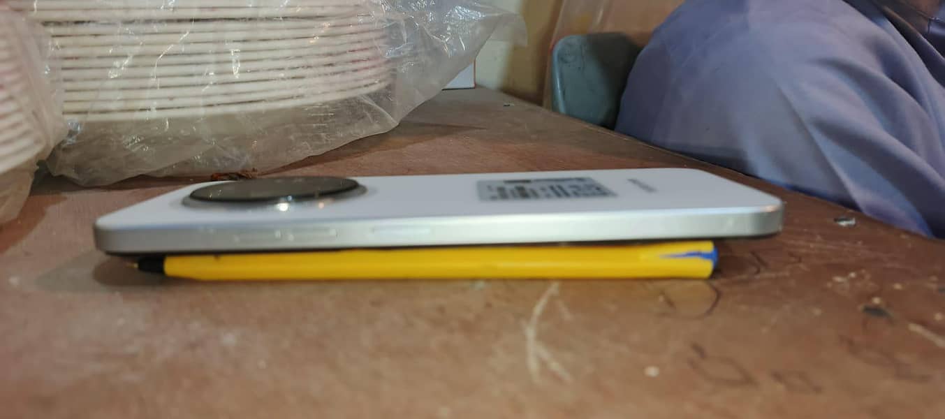Tecno SPARK 30C 3