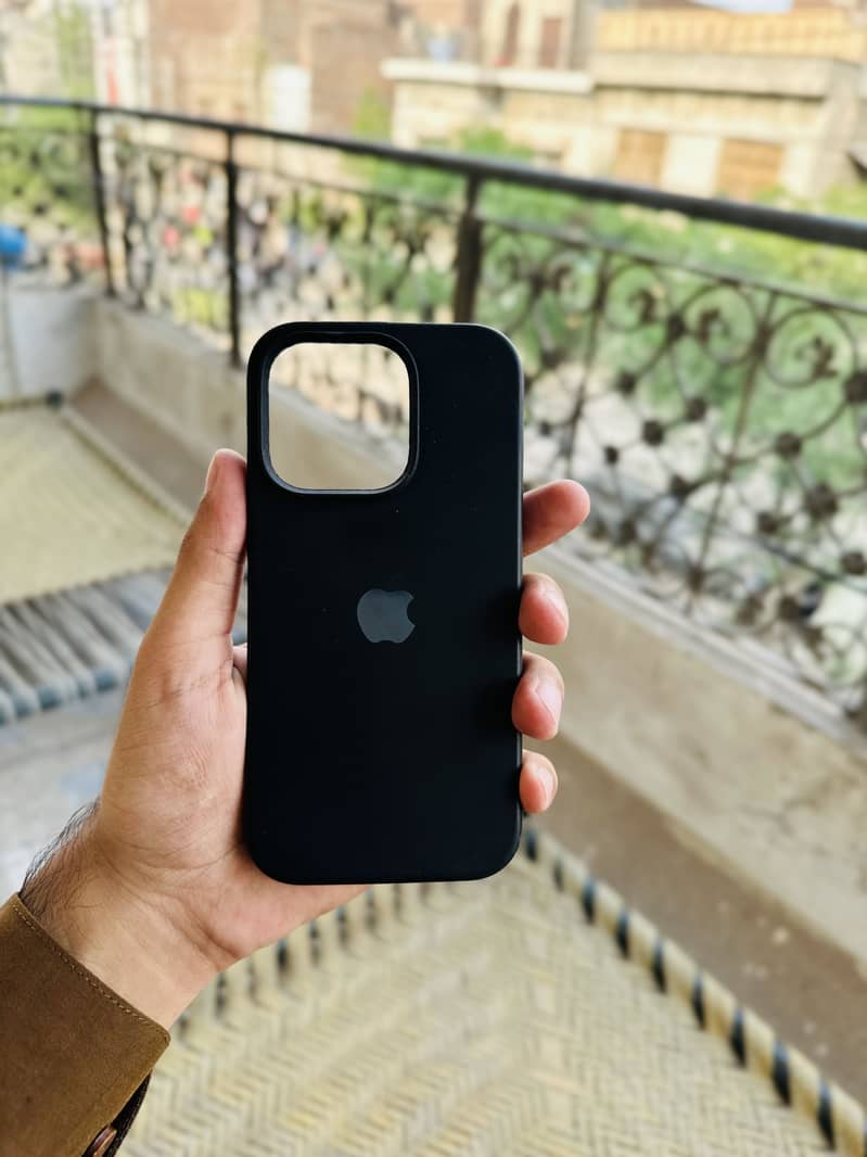 iPhone 14 Pro 3