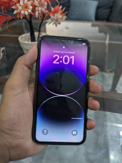 Apple iPhone 11