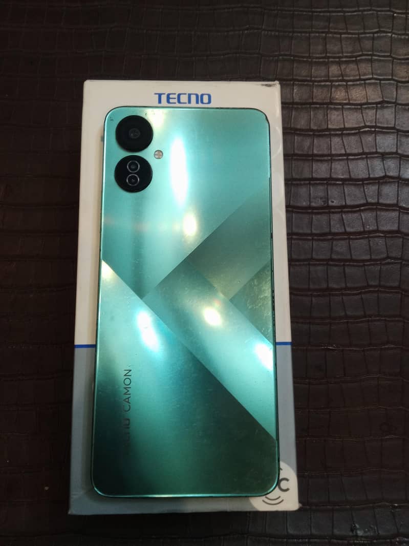 Tecno 0