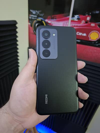 Xiaomi Redmi 15 8/128 – Mint Condition