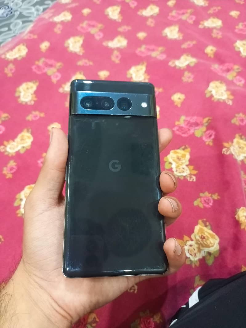 Google Pixel 7 Pro 2