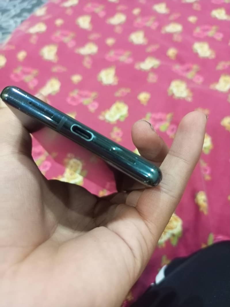 Google Pixel 7 Pro 4