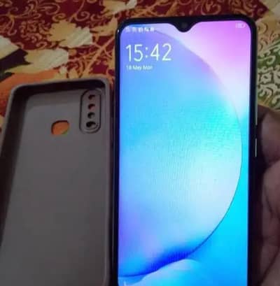 Vivo Y17