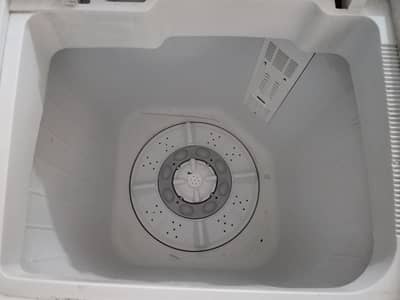Kenwood WASHING and dryer
