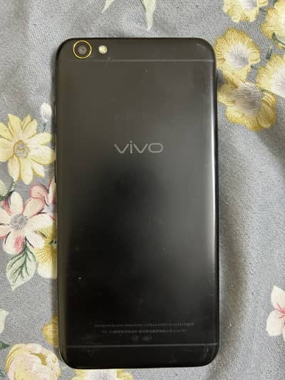 Vivo Y67 with cooling fan