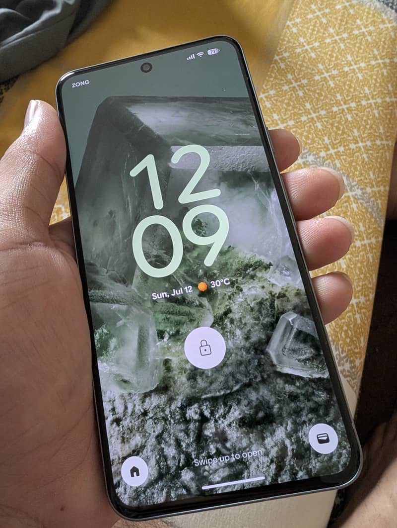 Google Pixel 8 6