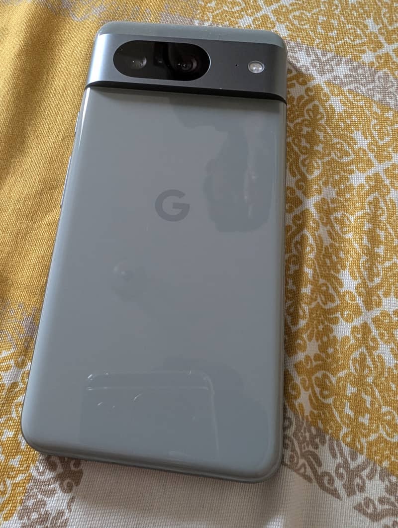 Google Pixel 8 7
