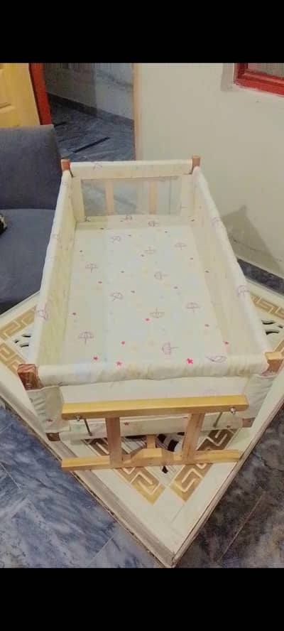 baby cots