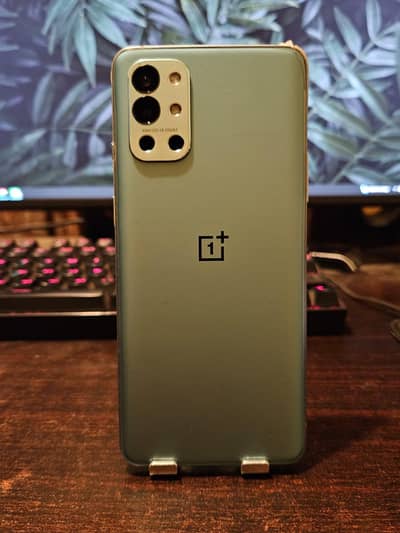 One Plus 9R