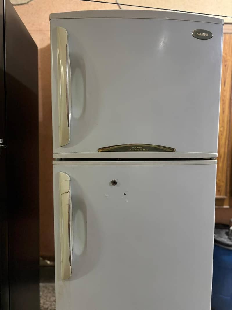 refrigerator 2