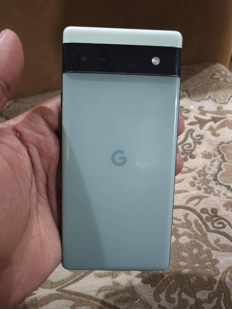 Google Pixel 6a 1