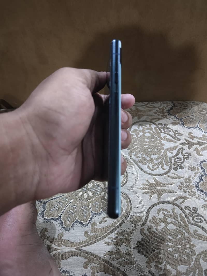 Google Pixel 6a 3