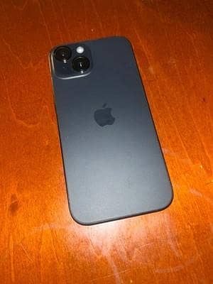 Apple iPhone 15