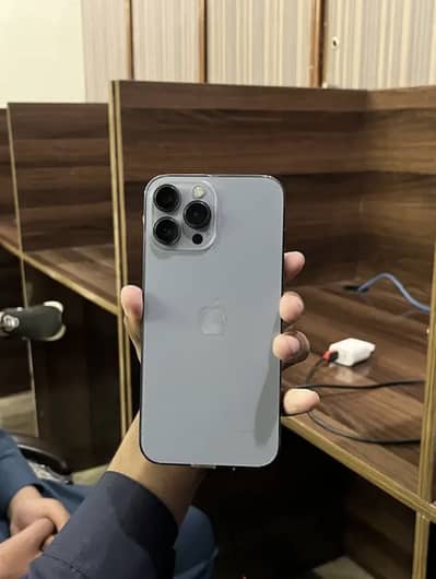 Apple iPhone 13 Pro Max