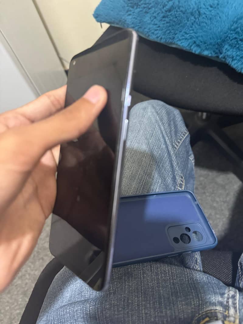 One Plus 9 4