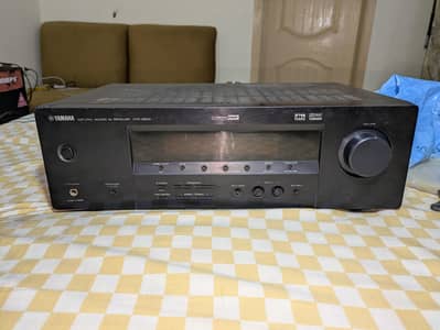 Yamaha HTR  5830
