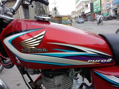 Honda CG 125(2015) model Total genuine condition lush condition