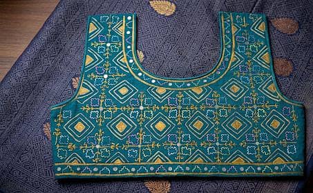 Customized Hand-painted dresses, prayer mats & resin jewelry