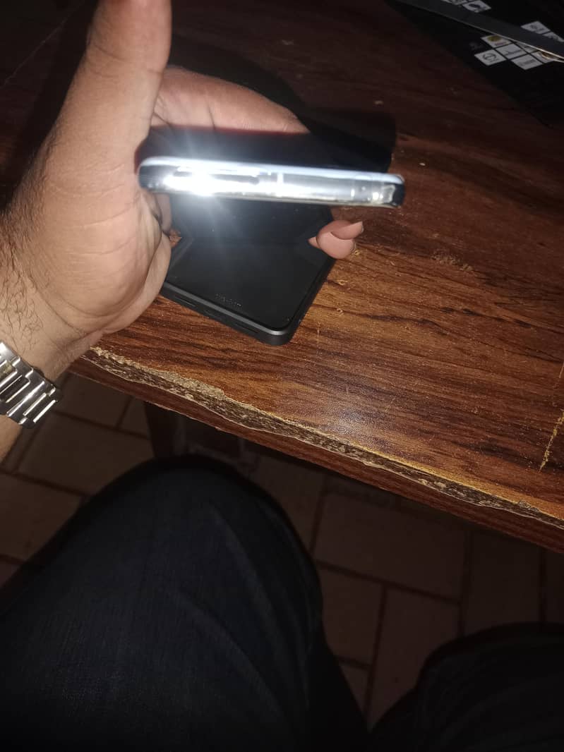 Google Pixel 8 Pro 3