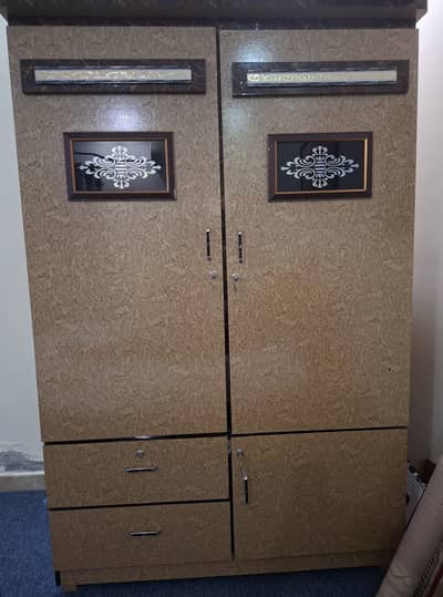 Almost brand new wardrobe in a very reasonable price