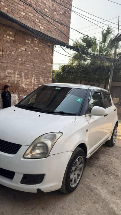 Suzuki Swift 2012