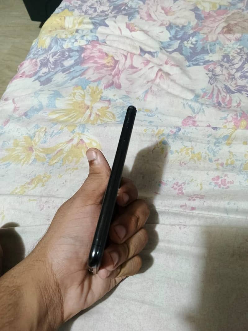 Apple iPhone X 1