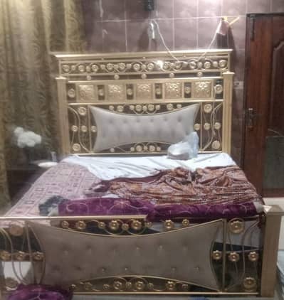 iron bed