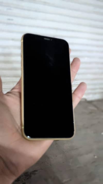Apple iPhone XR