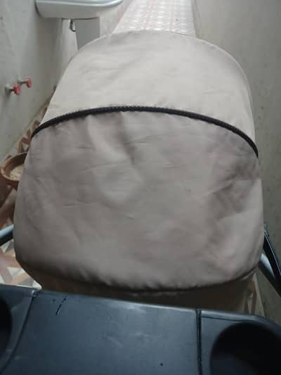 a very good quality pram with everything you need