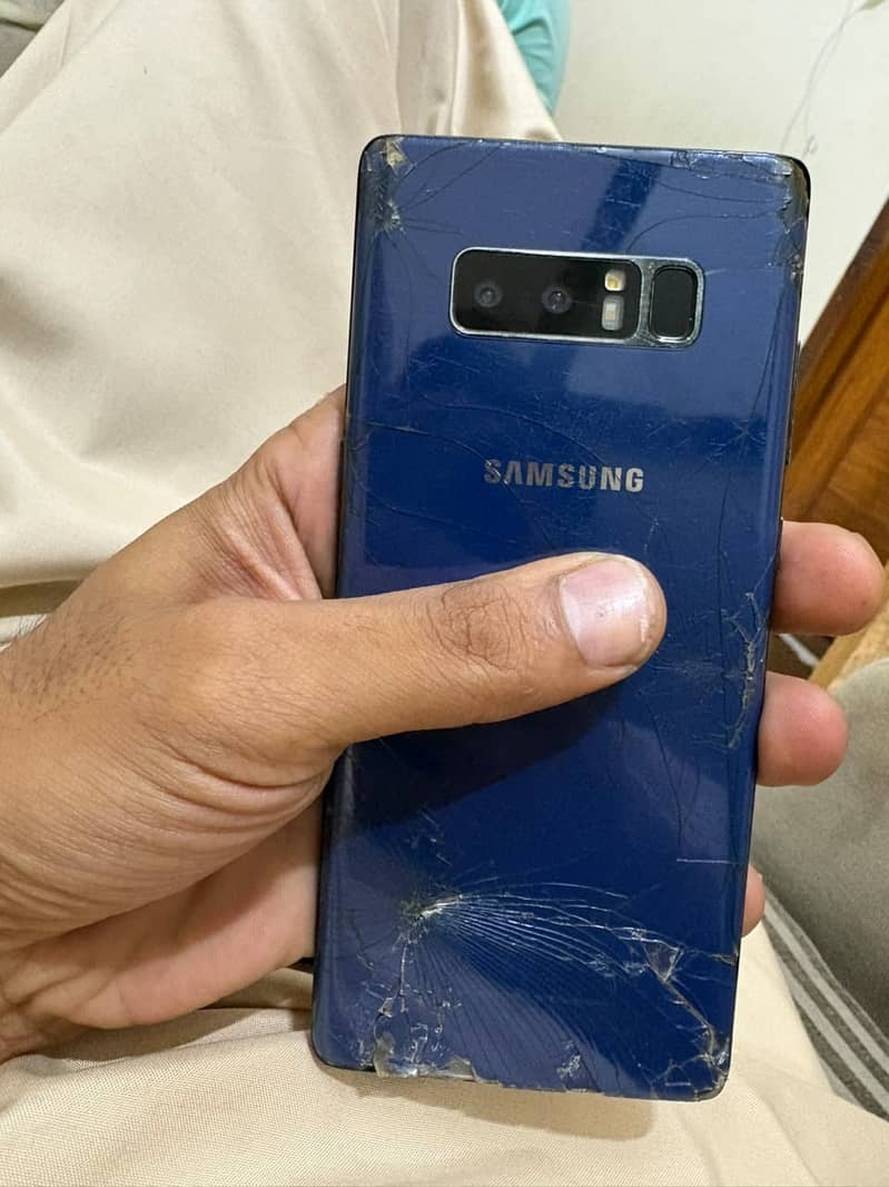 Samsung Mobile Note 8 1