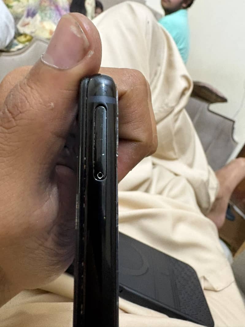 Samsung Mobile Note 8 3