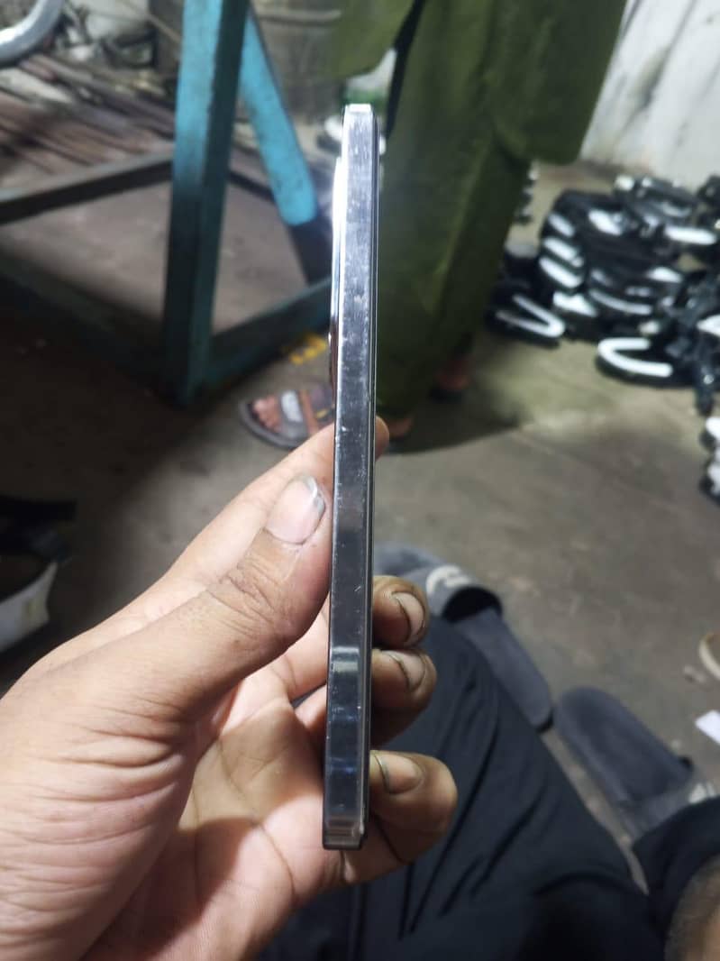 Infinix Note 40 0