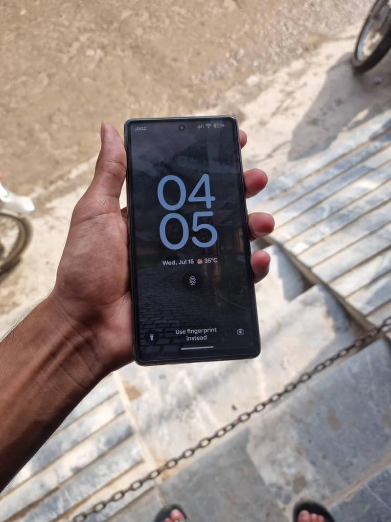 Google Pixel 7a 4