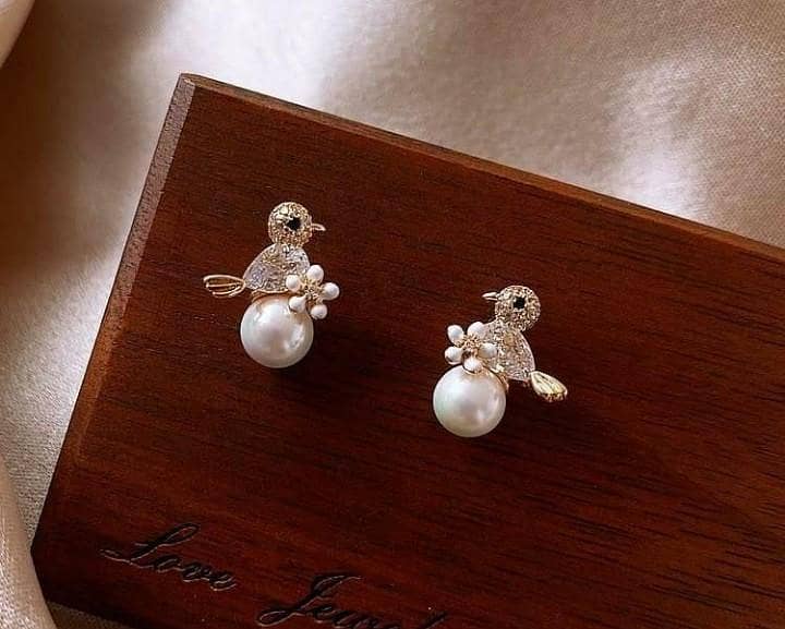 earrings 0