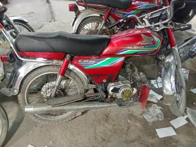Honda Cd 70 condition. Okkk