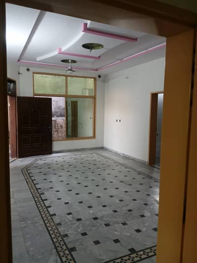 10 marla 1st floor for rent