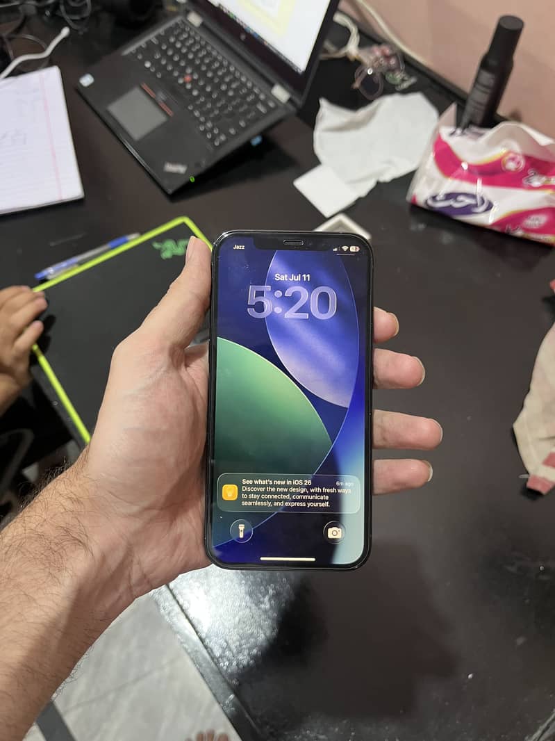 iphone 12 pro 4