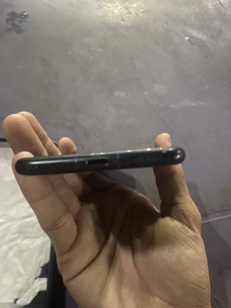 Apple iPhone 7 9