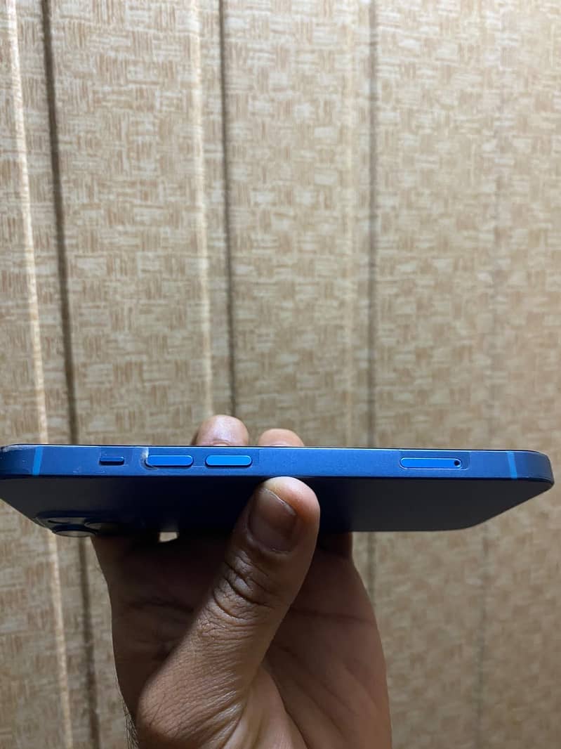 Apple iPhone 13 (128gb) Pta Approved 2