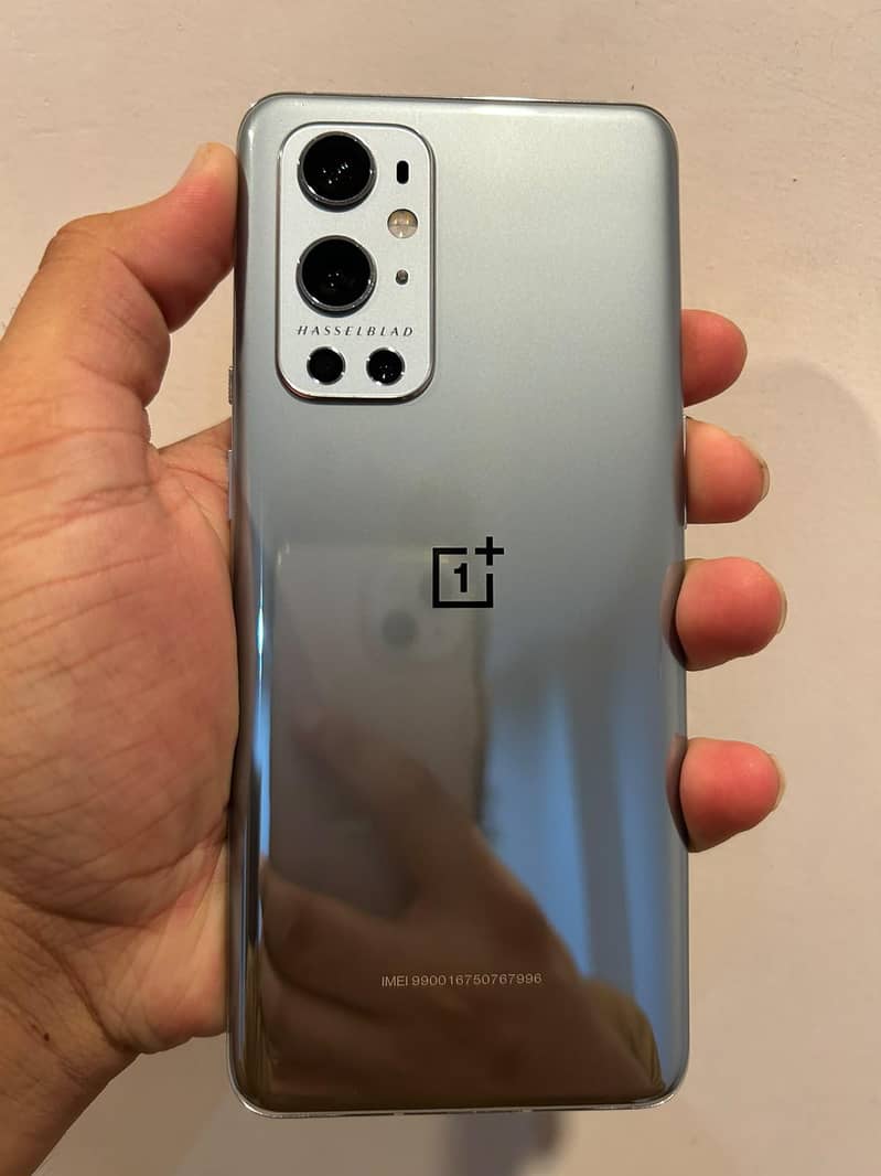 One Plus 9 Pro 0