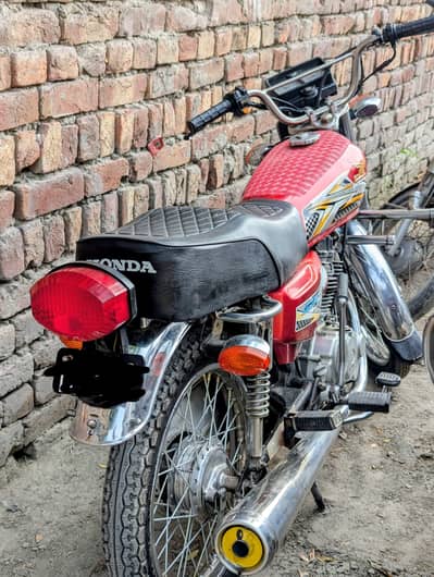 Honda 125 Available