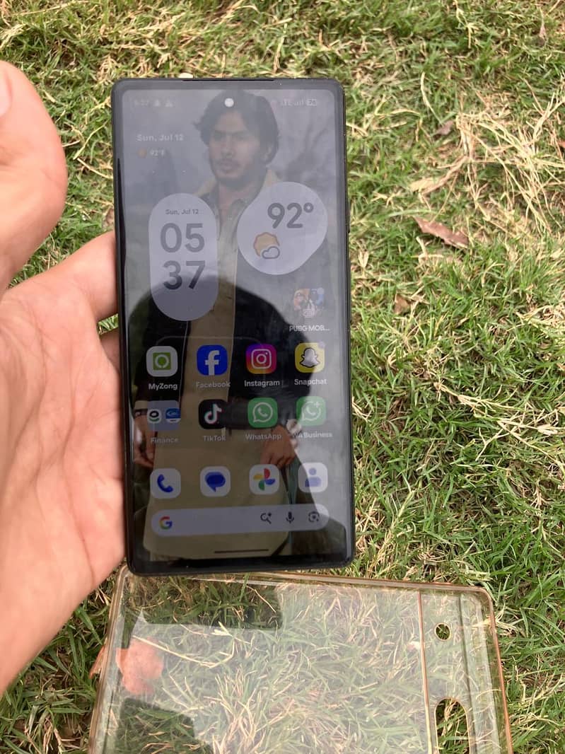 Google Pixel 6a 1