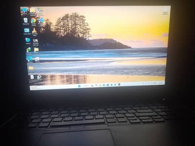 Dell Precision 7530 i5 8th Gen 16GB 256GB SSD Quadro P2000 4GB
