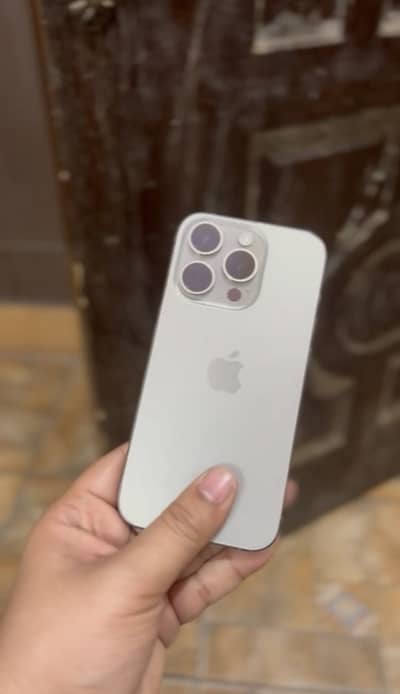 Apple iPhone 15 Pro