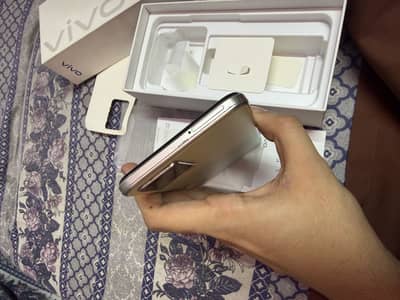 Vivo Y33T