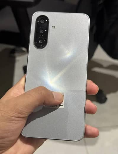 Samsung A17 Complete Box warranty available