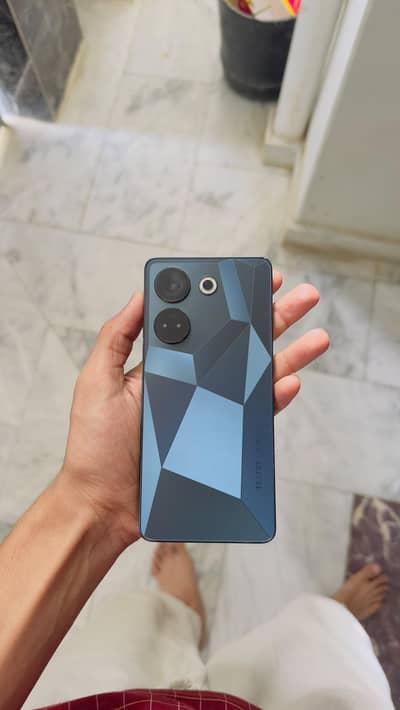 Tecno Camon 20