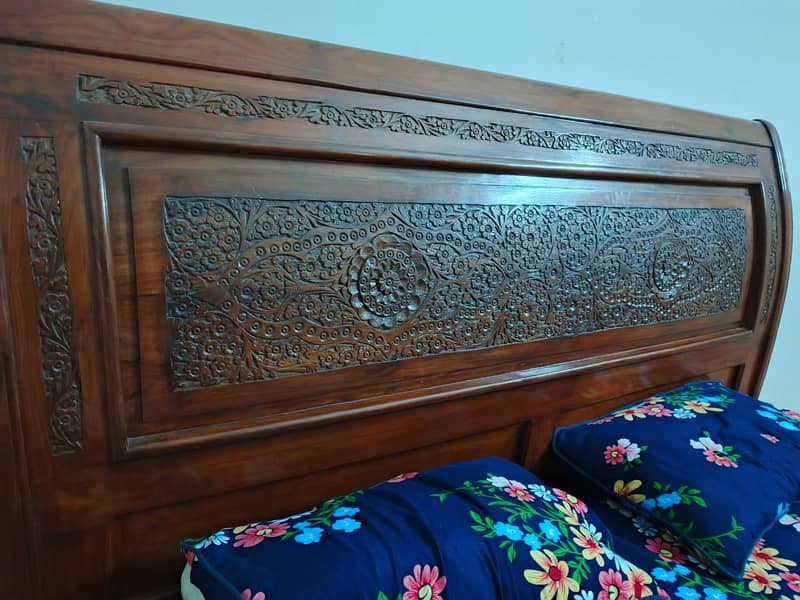 King size chinioti bed set 0